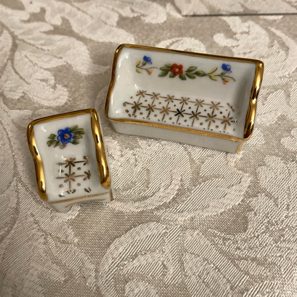 Pair Limoges Miniatures
